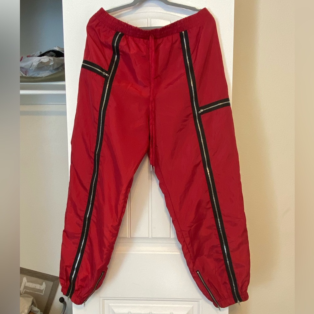 Red zipper detail joggers